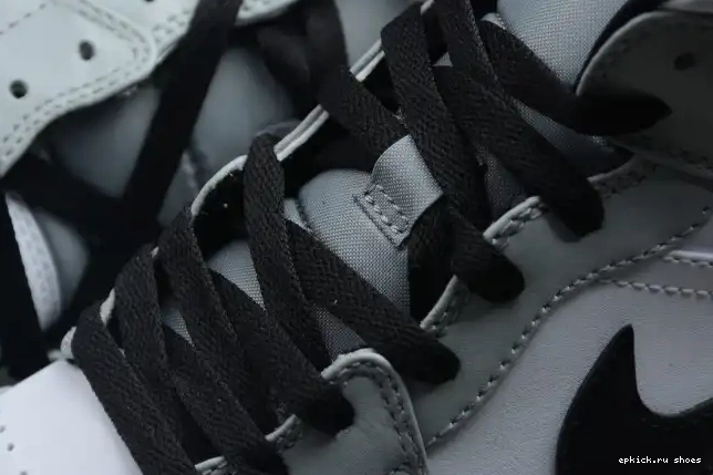 Rep 1 Light 554724-092 Jordan Mid Grey Smoke AIR 0421